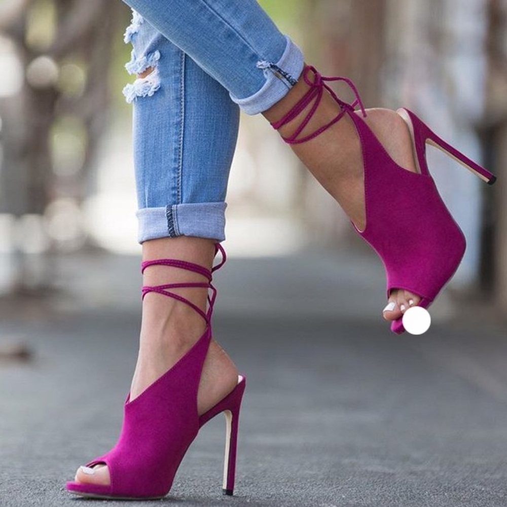 In search for these gorgeous heels called Edwina!